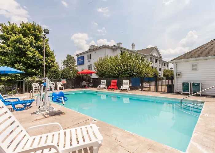 Columbia Hotels