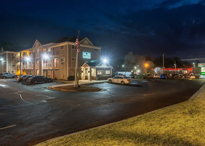 Hometowne Studios By Red Roof Gainesville, Ga