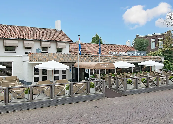 Vlijmen Hotels