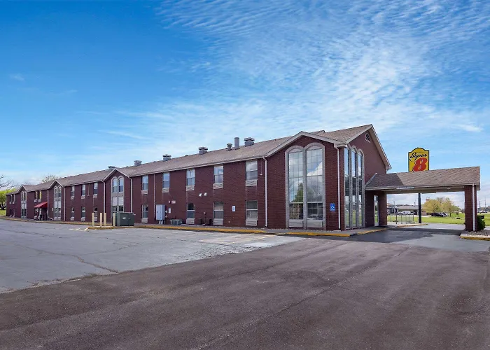 Nixa Hotels