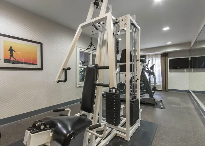 Holiday Inn Express & Suites Cullman