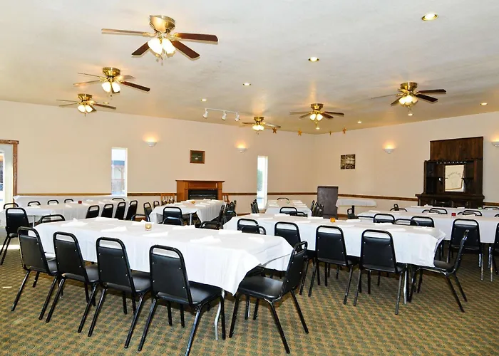 Berkeley Springs Hotels