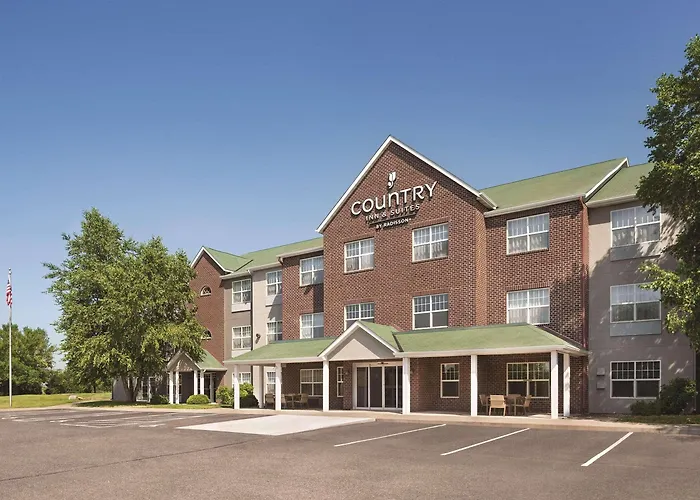 Cottage Grove Hotels