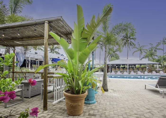 Skipjack Resort & Marina Marathon