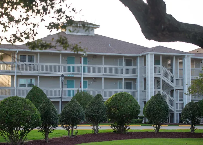 Atlantic Beach Hotels With Pool