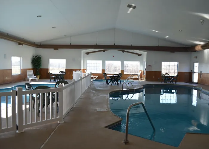 Maquoketa Hotels