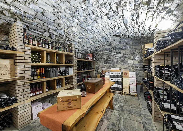 Hotels in Argegno