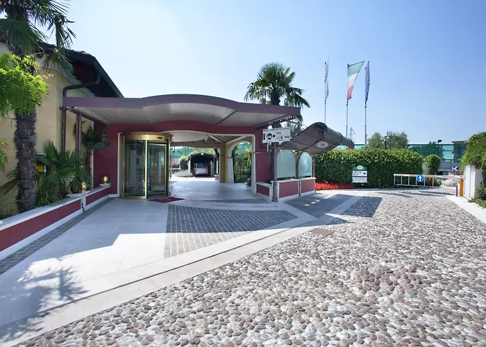 Vip'S Motel Luxury Accommodation & Spa Lonato