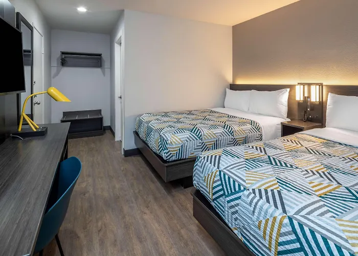 Fontana Hotels