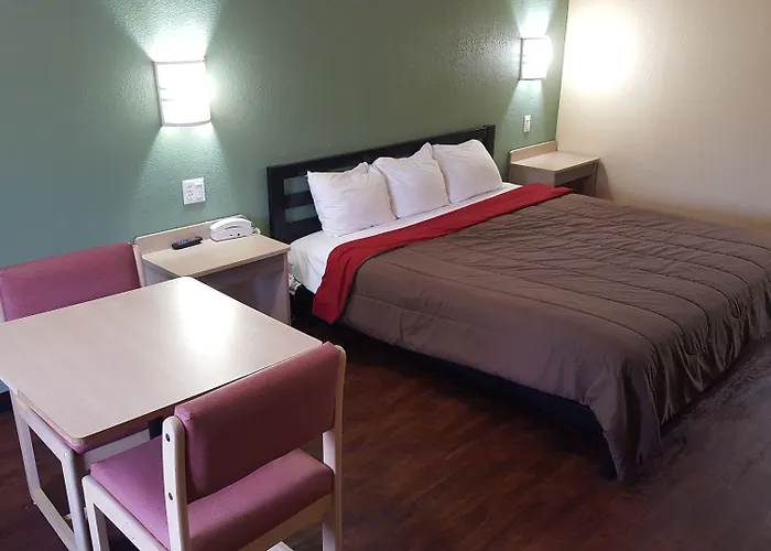 Mentor Home Inn And Suites