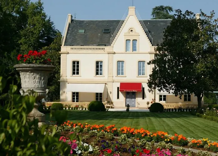 Le Buisson-de-Cadouin Hotels