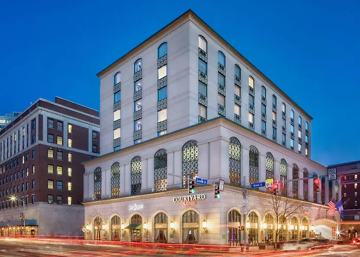 Courtyard By Marriott Stamford Downtown