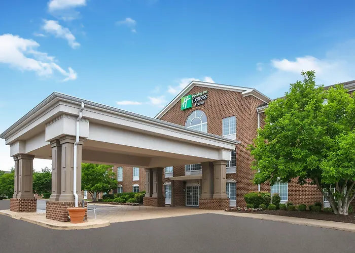 Holiday Inn Express Hotel & Suites Warrenton By Ihg