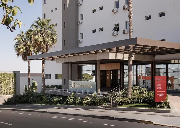 Jr Hotel