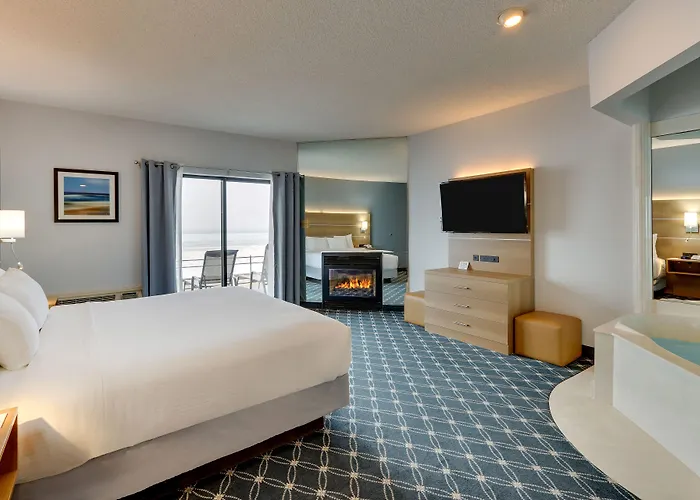 Glen Arbor Hotels