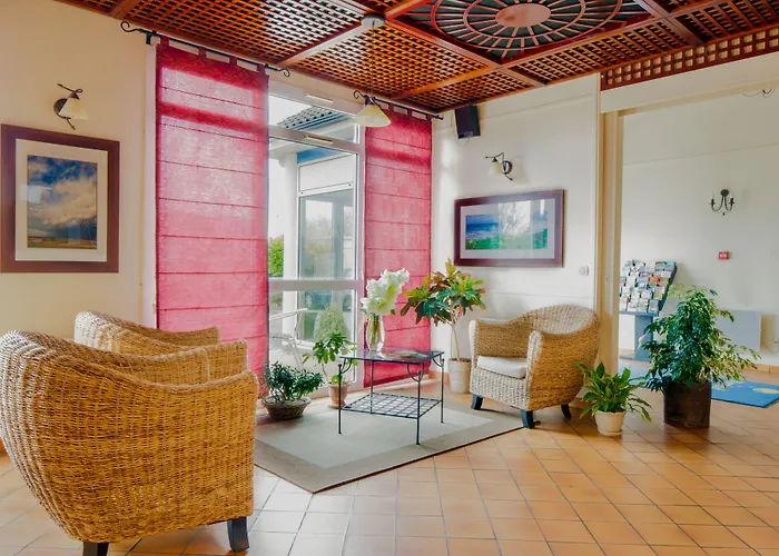 Coquelles Hotels