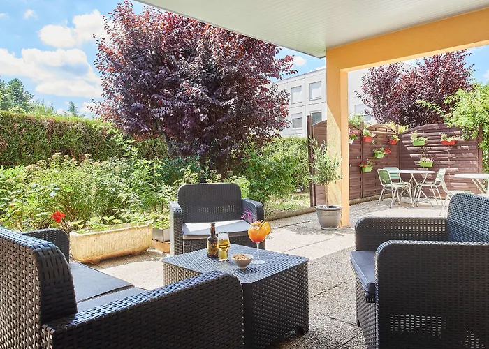 Maxeville Hotels