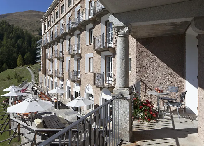 Hotels in Zuoz