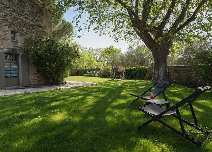 Hôtels à Vers-Pont-du-Gard