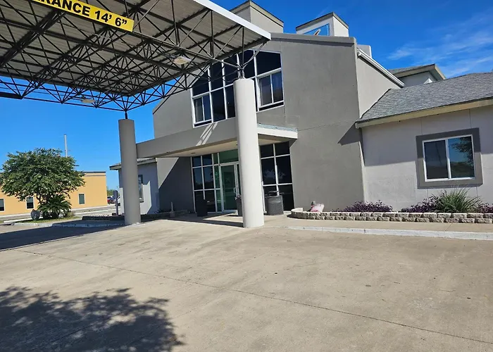 Sinton Hotels
