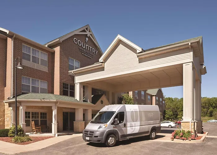 Fitchburg Hotels