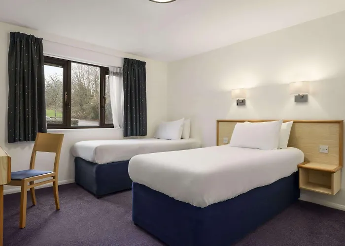 Hotels in Bridgend (Wales)