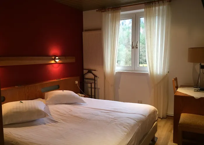 Logis Hôtel-Restaurant Auberge d'Imsthal La Petite-Pierre