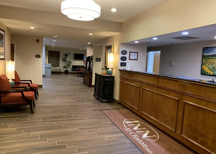 Clinton Hotels