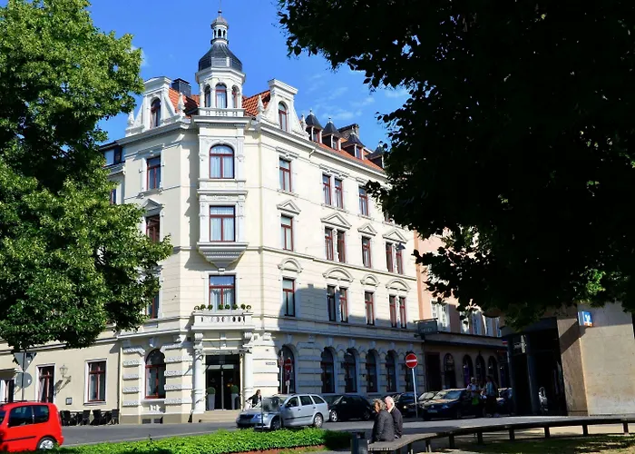 Frühlings-Hotel