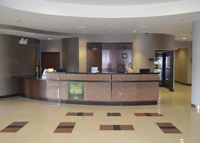 Courtyard By Marriott Winchester Medical Center