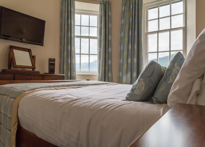 Arrochar Hotels