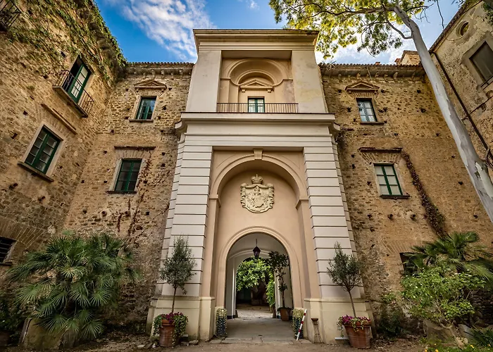 Hotel Palazzo Belmonte Santa Maria di Castellabate