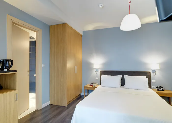 Phidias Piraeus Hotel