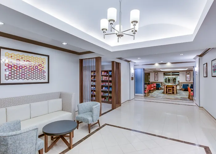 Holiday Inn Express Hotel & Suites Bethlehem By Ihg