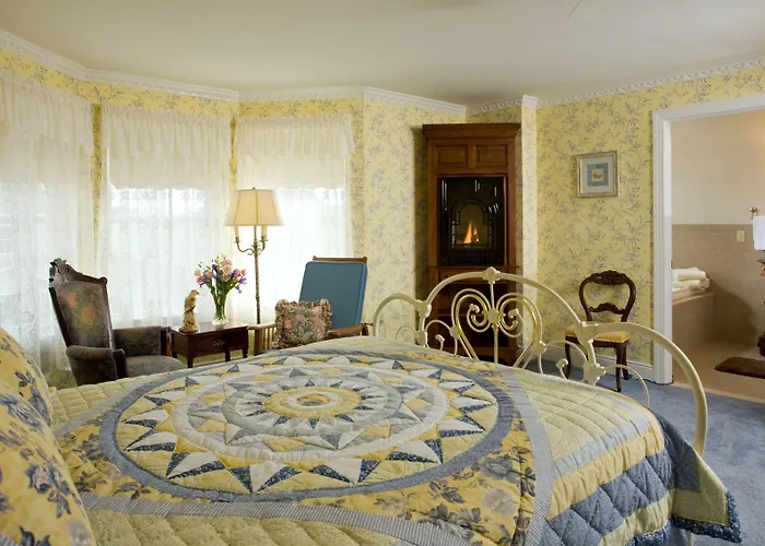 Wilbraham Mansion