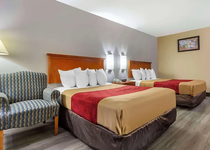 Southern Pines Hotels