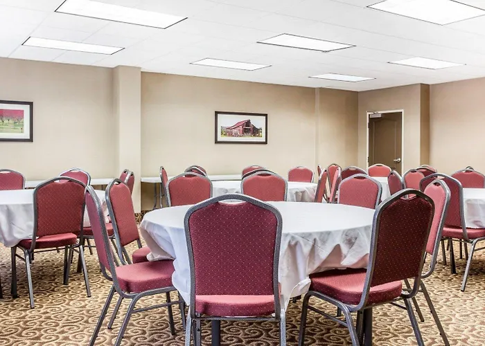 Comfort Suites Morrow- Atlanta South