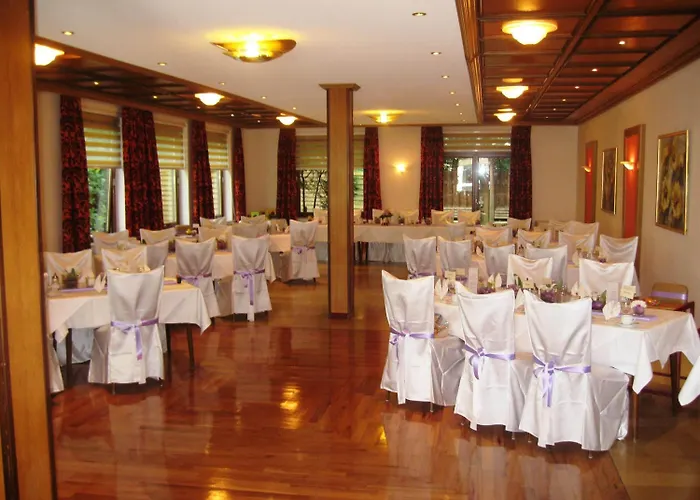 Wald-Cafe Hotel-Restaurant Bonn