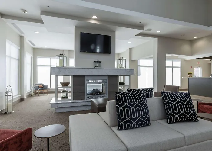 Elkhart Boutique Hotels