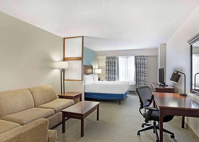 Zion Crossroads Hotels