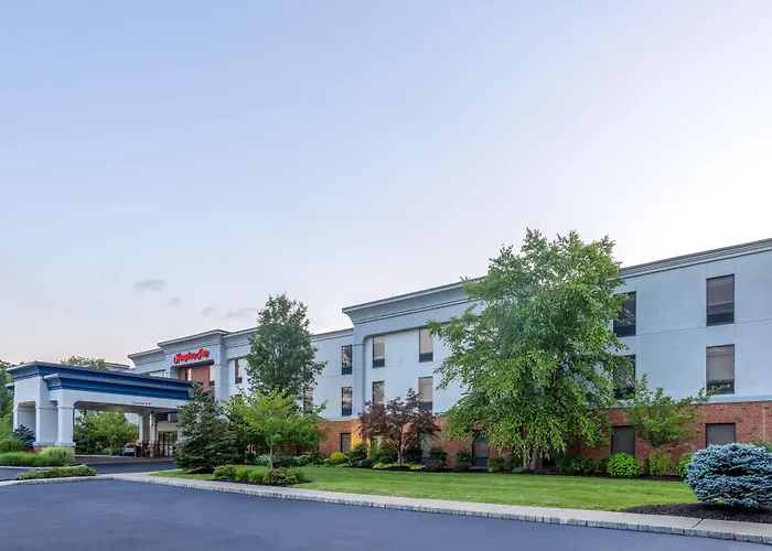 Central Valley Hotels