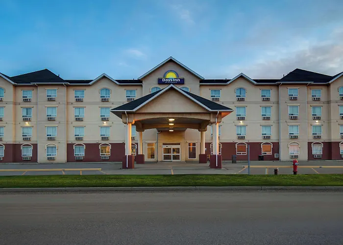 Dawson Creek Hotels