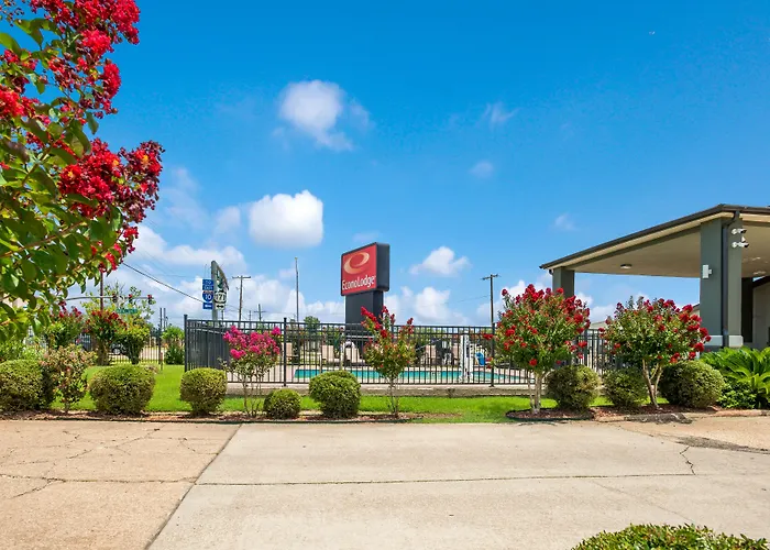 Econo Lodge Lake Charles University Area