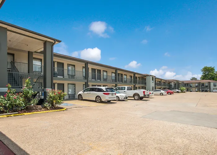 Econo Lodge Lake Charles University Area