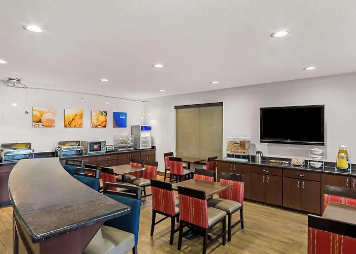 Comfort Suites Lindale