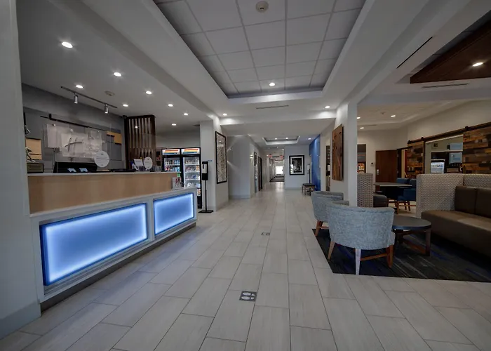 Holiday Inn Express & Suites Oklahoma City West-Yukon By Ihg