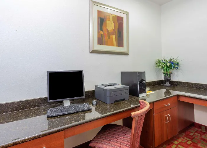 La Quinta Inn & Suites By Wyndham St. Augustine