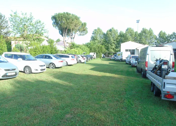 Montespertoli Hotels