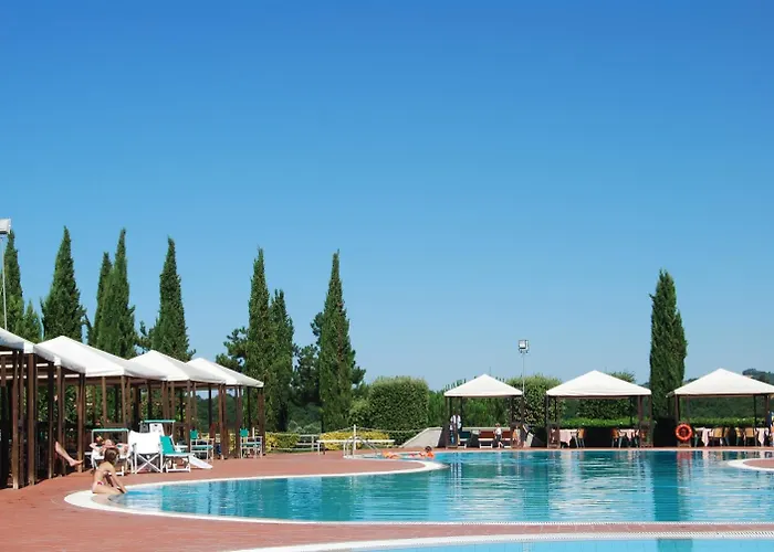 Guardistallo Hotels