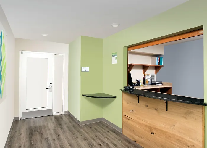 Extended Stay America Select Suites - Wilmington - West